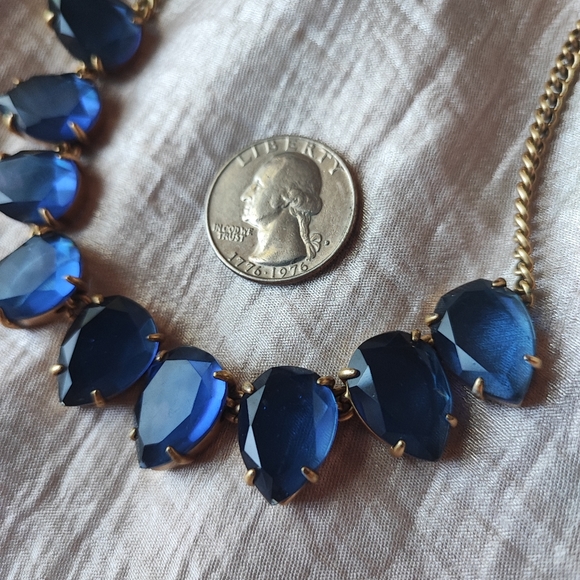 J Crew Brand Signed Teardrop Faceted Sapphire Blue Glass Statement Necklace - Picture 6 of 6
